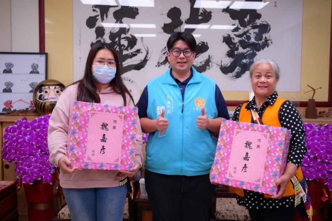 花蓮市雙獲族語模範母親殊榮