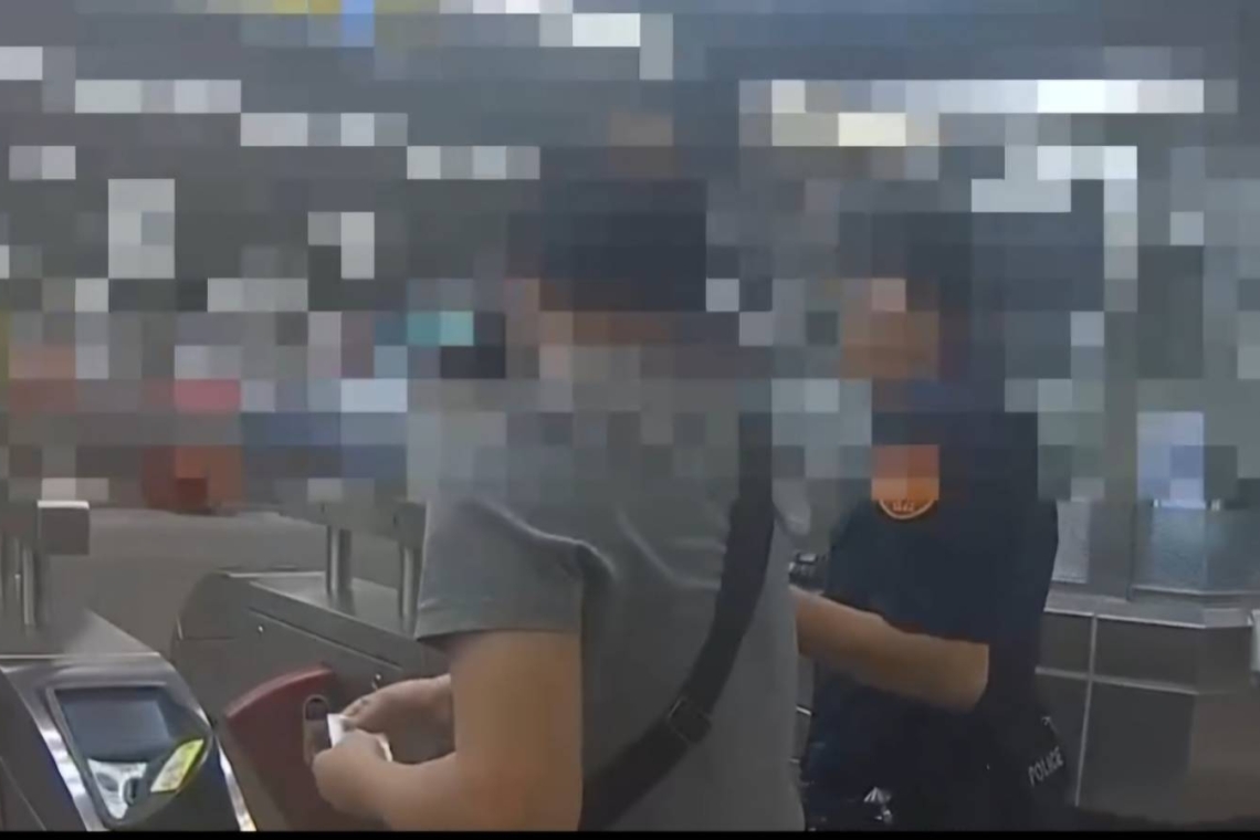 男子持汽油欲點火╱警察機警制伏
