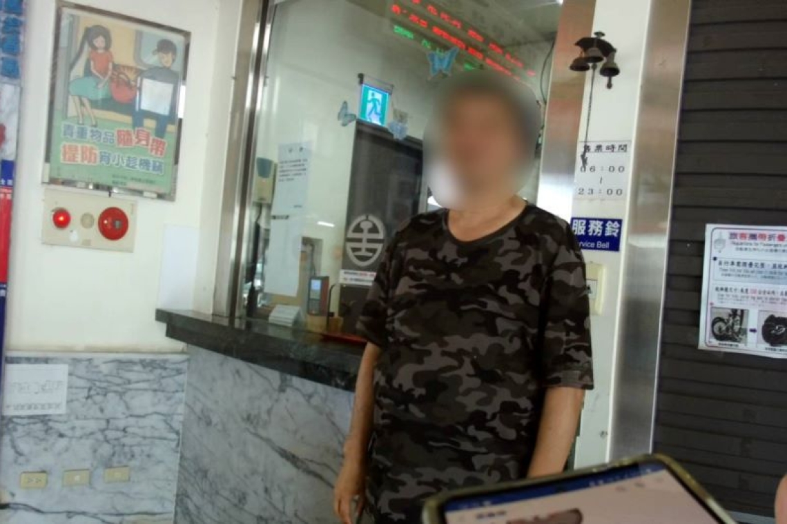 情暖陌路人╱鹿野暖警解困厄 