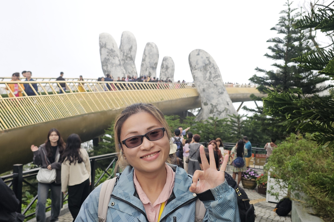 三菱ViP峴港五日遊  五福旅行社 最佳導遊～小芳 淇淇