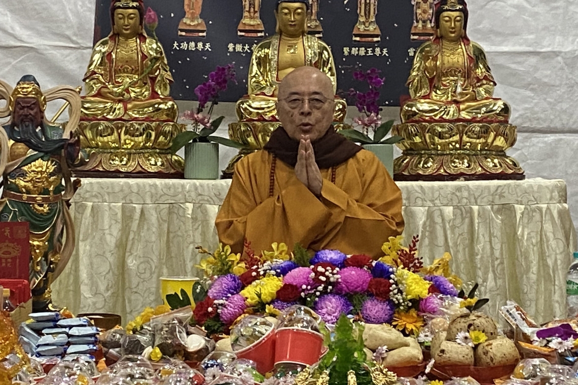 海濤法師 第一殯儀館，舉辦慈悲利眾小蒙山施食祈福超度法會。