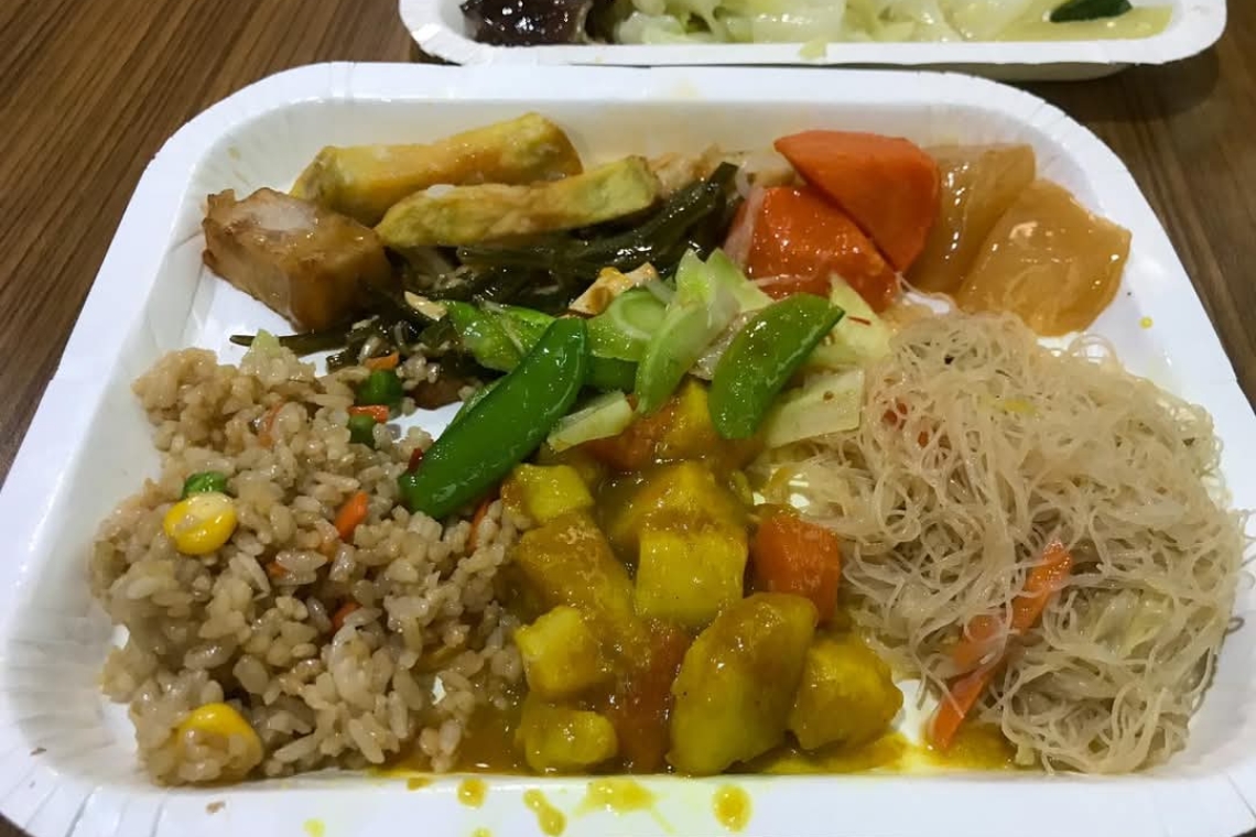 台北市信義區 #素食吃到飽 #騏麟素食館 晚餐只花你銅板價 $80元