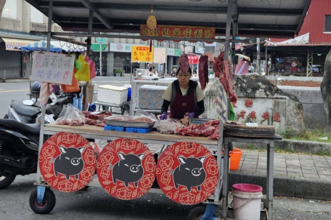 偏鄉豬肉攤商補助疑慮獲解∣邱議瑩促中央給予明確標準