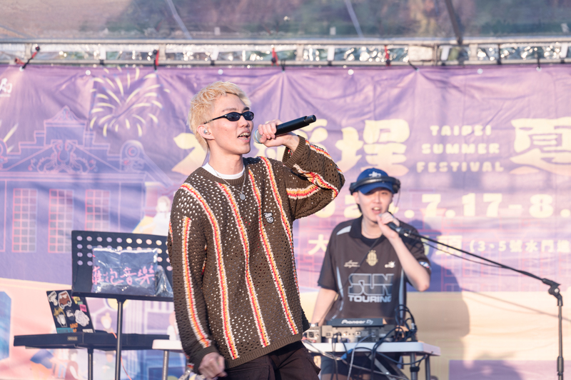 3 2024大稻埕夏日節邀請多位歌手輪番演出帶動現場氣氛