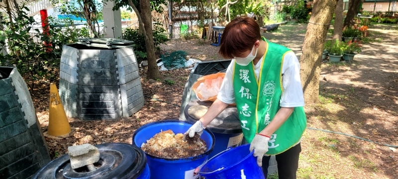 食農園區製作廚餘堆肥示範.jpg