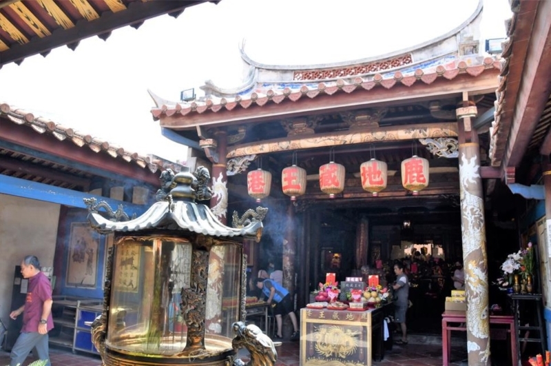 鹿港地藏王廟.jpg