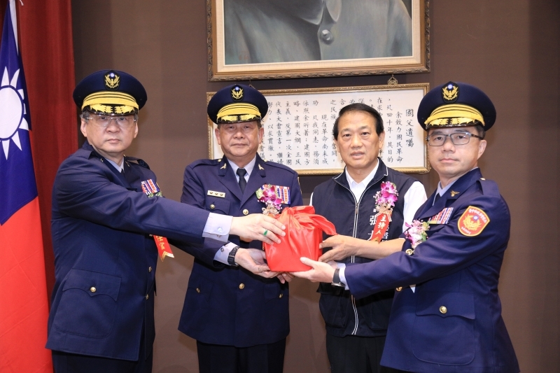 和平分局分局長劉明興右1.jpg